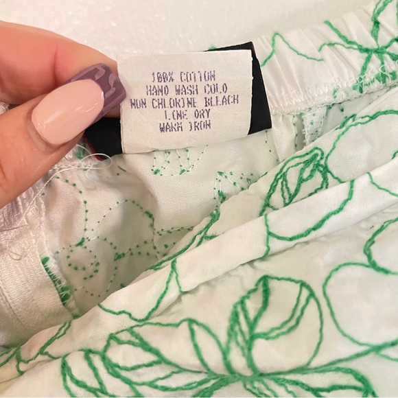 👚Torrid Embroidered Floral Strapless Dress Size 20 - Picture 6 of 7